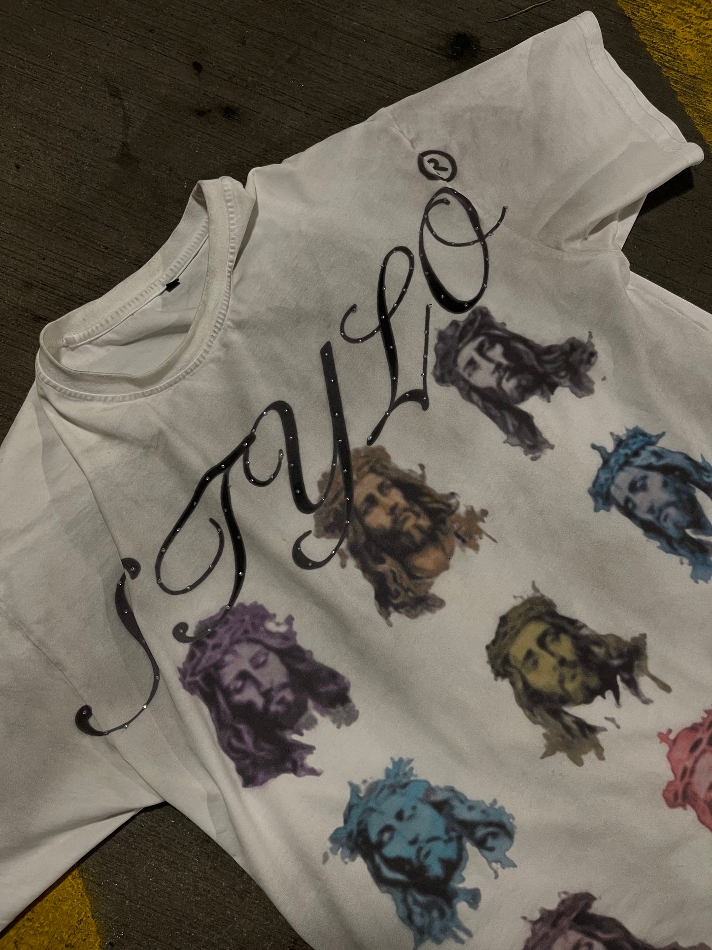 “ALL GLORY TO GOD” SHIRT